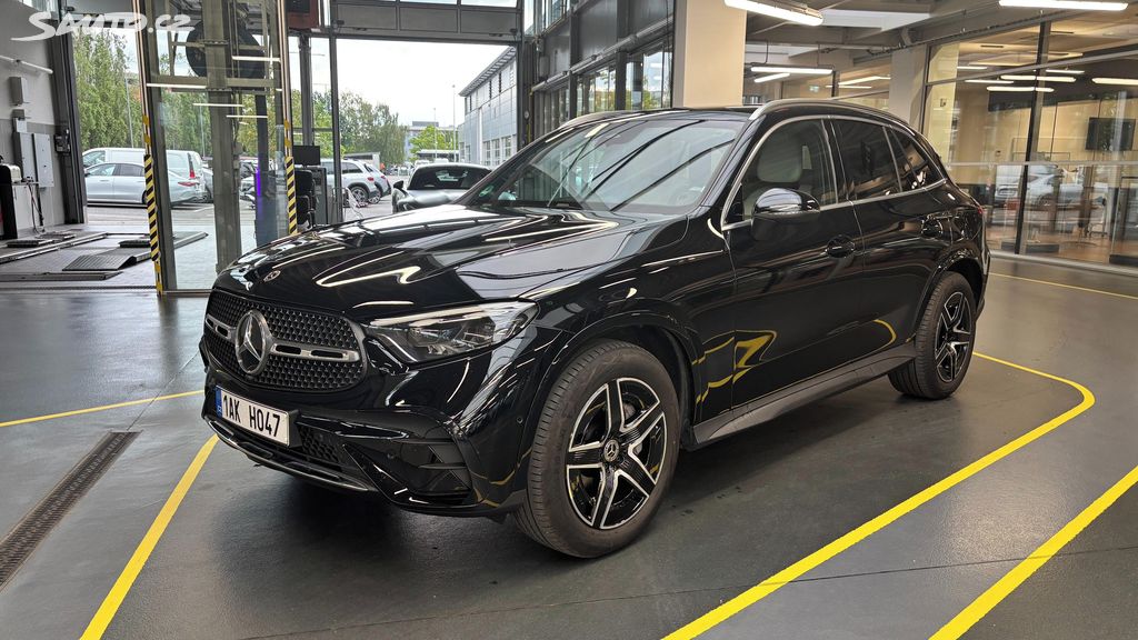 Mercedes-Benz GLC, 220d 4x4 AMG 1ČR TAŽNÉ kufr620
